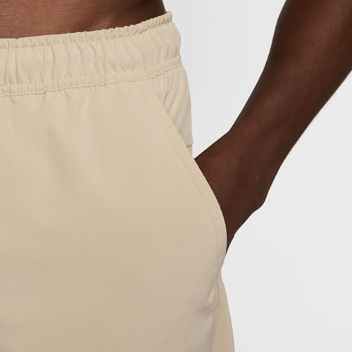 Nike Unlimited Vielseitige Dri-Fit Herrenshorts Ohne Futter (Ca. 18 cm), Desert Khaki/Black/Desert Khaki, DV9340-251, M