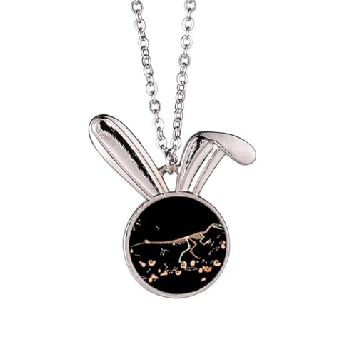 Collier lapin dinosaure noir idéal pour sublimer vos looks urbains