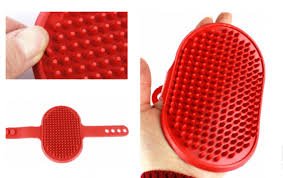 MUNCHOS Grooming Hand Brush for Dogs (Pack of 1) (Colour May Vary) (B0756991ML) Amazon Price History, Amazon Price Tracker