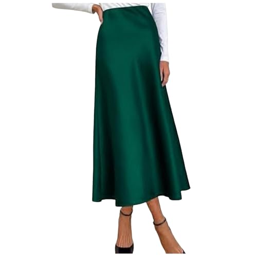 Robe en satin kaki chic pour vos soirées et journées de bureau