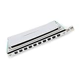 Le couvercle de l'harmonica est en laiton chromé de 0,5 mm d'épaisseur, et les anches sont en bronze phosphoreux. Le cadre est de forme trapézoïdale, et la courte queue est conçue de manière ergonomique pour une prise en main confortable.