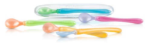 Cuillères Easy Go Nuby et étui pour faciliter la diversification de bébé