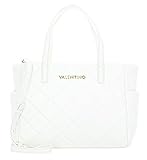 Diese komfortable VALENTINO Tasche ist einfach ein Prachtstück! Das weiche Material der Handtasche liegt bequem an und ist hochwertig verarbeitet. Das gesteppte Design und die goldfarbenen Applikationen verleihen der Handtasche einen edlen Look. Maße: 28 x 22,5 x 11 cm