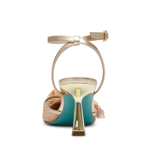 Blue by Betsey Johnson Women's Carli Pump3