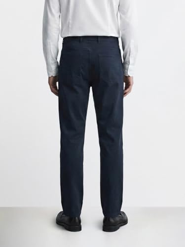 Image of The Indian Garage Co Men Mid-Rise Stretchable Regular Fit Chinos