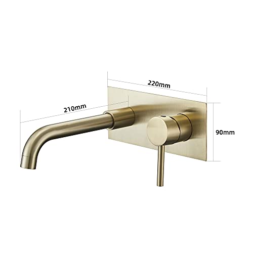 Robinet de lavabo mural cascade or pour rafraîchir votre routine