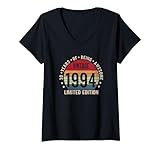 Photo Gallery donna 30 years old vintage 1994 limited edition 30th birthday maglietta con collo a v Photo Gallery donna 30 years old vintage 1994 limited edition 30th birthday maglietta con collo a v
