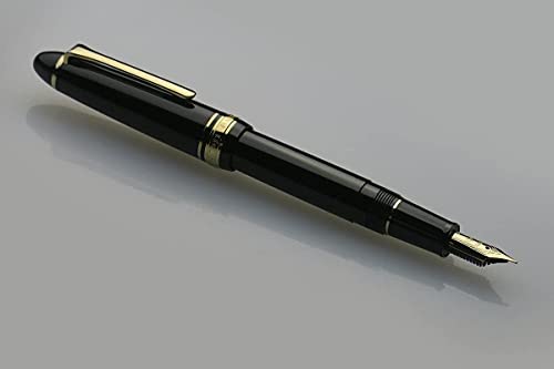 sailor 11-0570-320 pro fit casual fountain pen gold trim black medium point