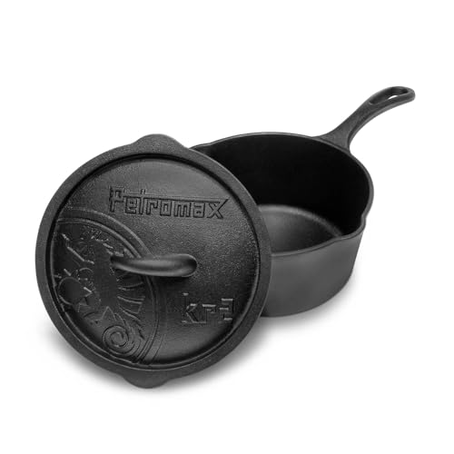 Petromax Gusseiserne Kasserolle mit Deckel - Camping-Schmortopf für Feuerstelle und alle Herdarten - backofen- und induktionsgeeigneter Bräter - Stielkasserolle mit Deckel - 2 Liter
