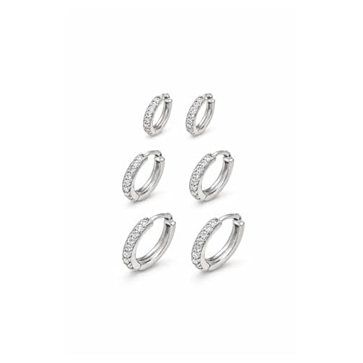 Kit Brincos 3 Furos Argolas Prateadas Cravejadas em Zircônias Tradicionais Folheadas a Prata com Fechos Tipo Click de 3 Tamanhos, Pequeno, Médio e Grande Meninas Mulheres Feminino Conjunto