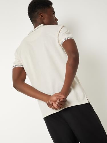 Image of Max Men's Polycotton Half Sleeves Regular Fit Solid Polo T-Shirt