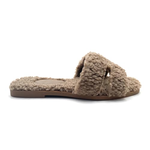 Women's Furry Slippers: Versatile Indoor/Outdoor Slippers with Plush Cotton Upper and Soft Sole - Perfect for Parties, Gatherings, Casual Wear, Vacations, and Beach Days3