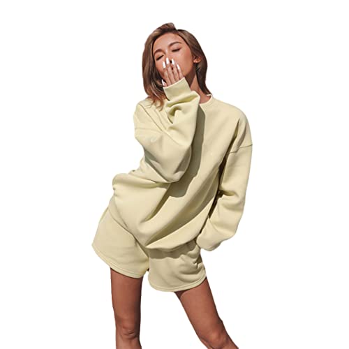 Ensemble décontracté col rond femme avec sweat manches longues et short ample pour un confort fluide