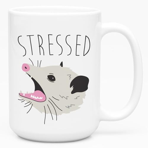LookHUMAN Tazza con opossum stressato, divertente umorismo per adulti, stampa su entrambi i lati, tazza in ceramica come regalo di opossum, tazza da caffè per donne e uomini, tazza da caffè unica, 425