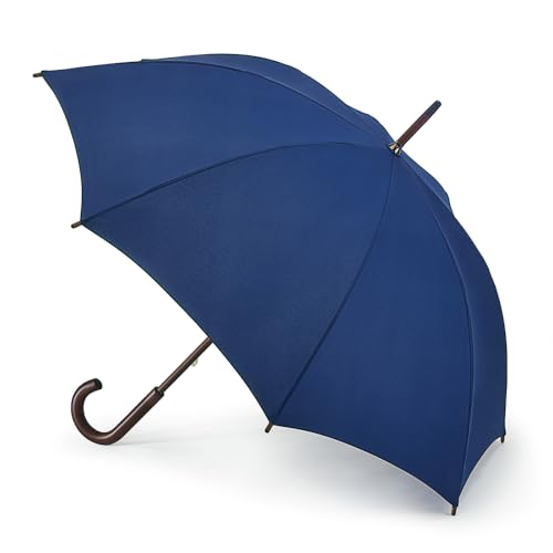 Parapluie femme Fulton Kensington sous la pluie en ville avec élégance