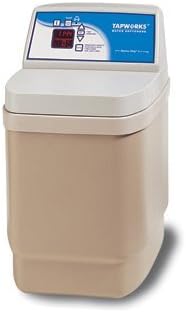 Ultra 9 EASYFLOW Metered Compact 524mm High Water Softener + Full Kit