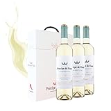 🍾 TIPO: Príncipe de Viana Chardonnay es un vino blanco que representa la elegancia y frescura de la firma. Es uno de esos vinos en los que la sencillez y una cuidada elaboración son la clave de su elegancia. Un vino para disfrutar en cualquier momento del día. Estuche de 3 botellas de vino de 750ml.