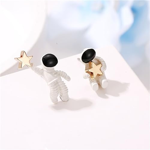 Asymmetric Astronaut Star Small Stud Earrings for Women Creative Cute Cartoon 3D White Spaceman Meteor Planet Universe Hypoallergenic Earrings for Space Science Lover Fashion Jewelry Gifts4