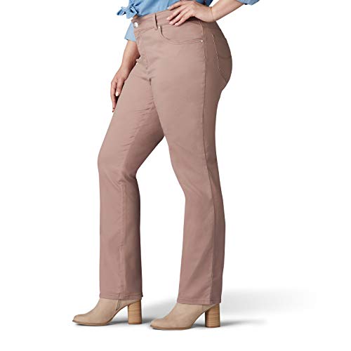 Image of Lee Women's Plus-Size Relaxed Fit Straight-Leg Jean