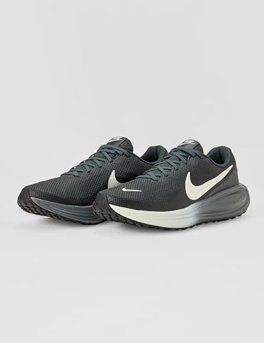 Image of Nike Men's Revolution 8 Road Running Shoes