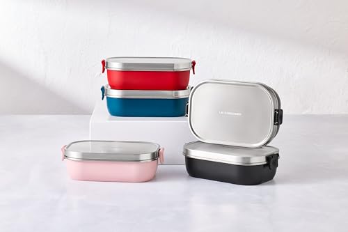 Le Creuset Stainless Steel On The Go Lunch Box, 30 oz., Shell Pink by Le Creuset - Image 3