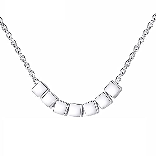Collier chaîne de perles sept carrés pendentif femme bijoux fins élégants