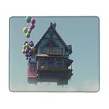 【DURABLE ET LISSE】: Le tapis de souris offre une surface douce et lisse pour un mouvement fluide et un contrôle précis. Ses bords finement finis empêchent l'usure, garantissant une durabilité à long terme sans déformation ni pelage