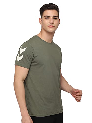 Image of hummel Legacy Round Neck Cotton Rich Half Sleeve Solid Regular fit Cottonpoly T-Shirt for Men Comfortable Soft Breathable Fabric Stretchable for Everyday Use Ideal for Casualwear