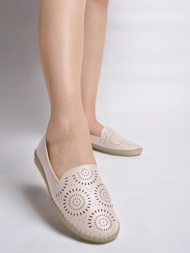 Image of Shoetopia Women Pull On Loafers