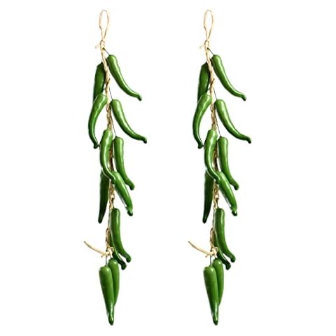 VIOCIWUO Artificial Hanging Pepper String 2 Sets, Simulation Lifelike Hot Chili Vegetable Fruit Garland Vine for Home Kitchen Farm Party Wall Decoration, Green Cover