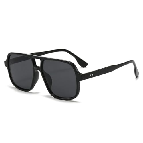 Lunettes de soleil rétro pour femme le look léopard idéal pour vos terrasses et plages