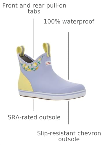 Image of XTRATUF Women's 6 in Ankle Deck Boot