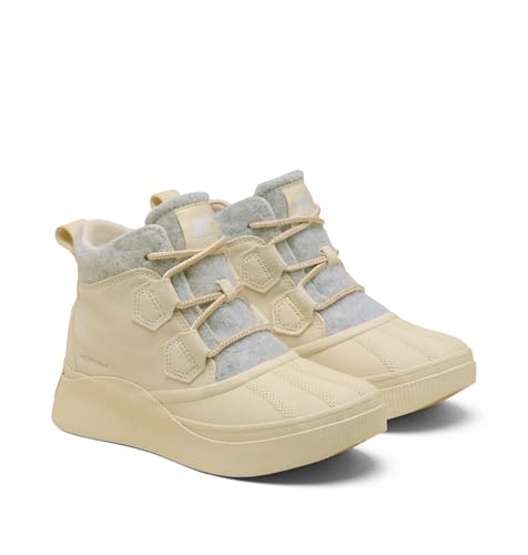 Image of SOREL Women's Out N About lV Classic Waterproof Boot