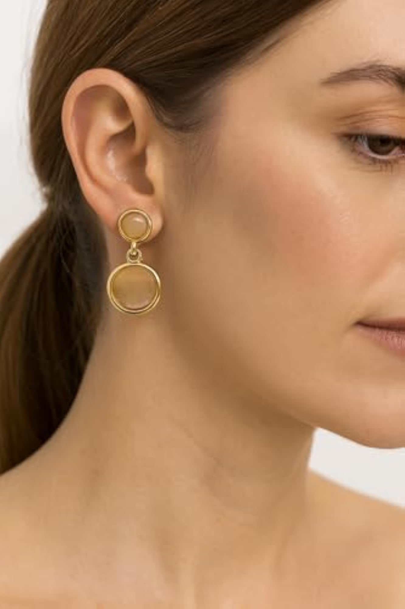 Women's Fancy Light Pink Stone Dainty Stud Earrings