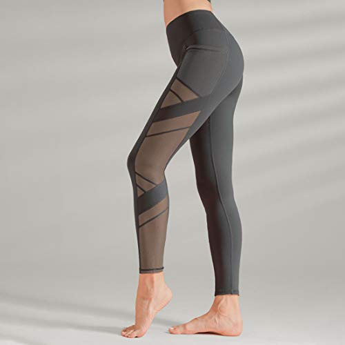Yoga pants élégant pour femme active du studio de yoga au café