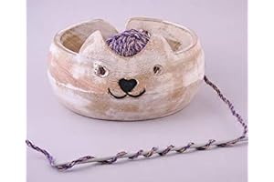 Wooden Cat Yarn Bowl For Crocheting Lovers YB03
