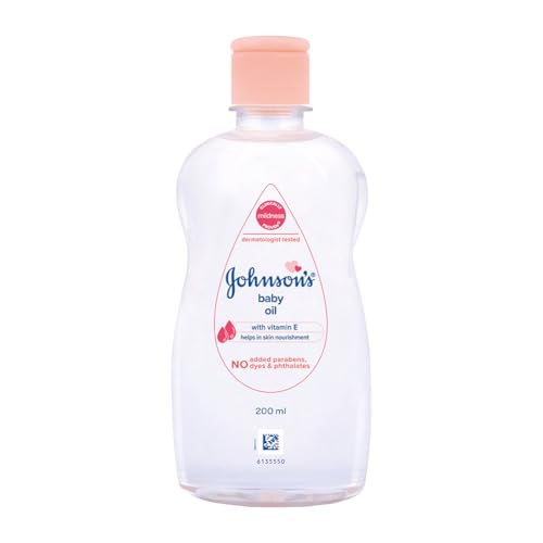 Johnson’s Baby Oil with Vitamin E, Non-Sticky for easy spread and massage, 200ml Johnson’s Baby Oil with Vitamin E, Non-Sticky for easy spread and massage, 200ml