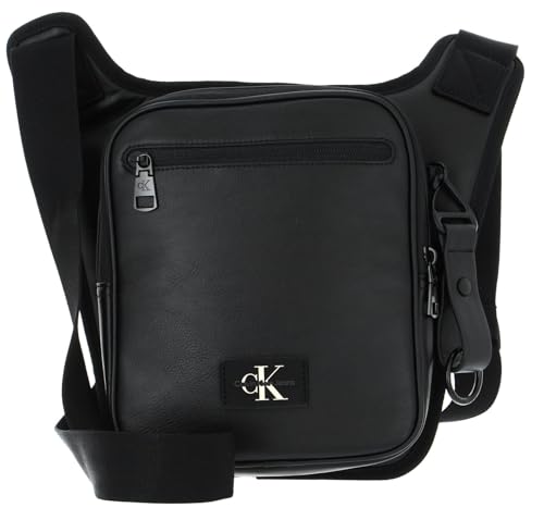 Calvin Klein bolso bandolera Tagged Reporter18, sofisticacion en color negro