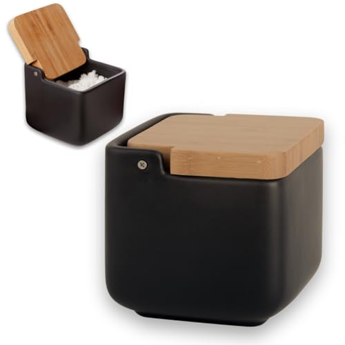 KOOK TIME salero de cocina con tapa de madera de bambú basculante. - Salero negro de cocina moderno con base de cerámica mate para usar como salero y azucarero o especieros, 11.5 x 11.5 x 11.5 cm.