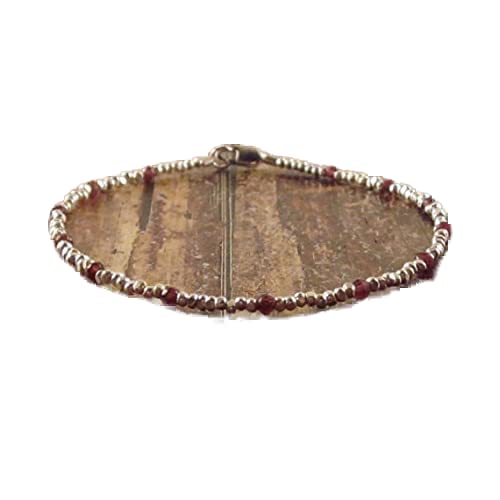 Garnet 3mm de LKBEADS bracelet en pierres facettées haut de gamme et détails argentés