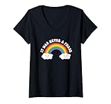 Uomini e donne gay possono mostrare il loro sostegno alla comunità LGBTQIA con questo arcobaleno gay pride in stile retrò. Perfetto da indossare a luglio durante il mese dell'orgoglio.