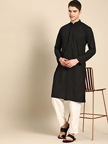 Image of Rajubhai Hargovindas Men Pure Cotton Chikankari Embroidered Straight Kurta