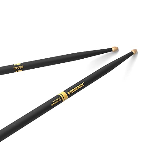 ProMark Baquetas Bateria - Rebound 5B - ActiveGrip - Se vuelve más pegajoso a medida que las manos sudan - Acabado de agarre activo, Punta de Bellota, Madera de nogal americano - 1 par