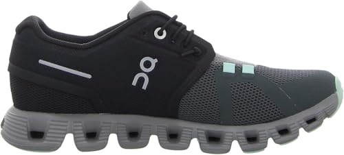 Image of On Women's Cloud 5 Sneakers
