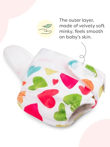 Image of superbottoms Newborn Uno Cloth Diaper - Reusable And Washable Cloth Diaper For Newborn Babies From 0-3 Months(0-7 Kg)|Softest And Safest Cloth Diapers With Dry Feel Magic Pad(Baby Hearts),2 Count