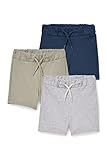 Baby-Sweatshorts in leichter Qualität mit angedeutetem Tunnelzug.