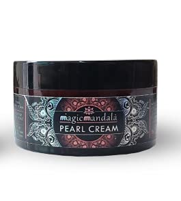 Herbal House Magic Mandala Pearl Cream Effective Against Sun Damage, Maintain Moisture Balance | (An Age Control + Fairness Formula Having Natural Oils & Botanical Extracts) (Pack Of 1) 50gm