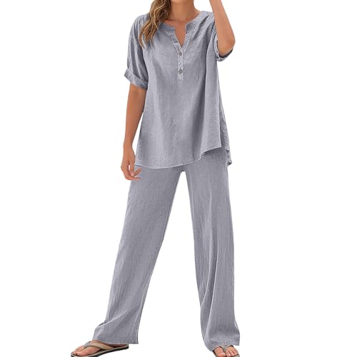 Ensemble plage et lounge en mousseline avec haut col en V et pantalon