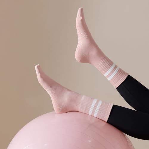 Image of Womens 4Pcs Pilates Grip Socks Non Slip Yoga Socks with Grips Barre Hospital Athletic Socks for Women