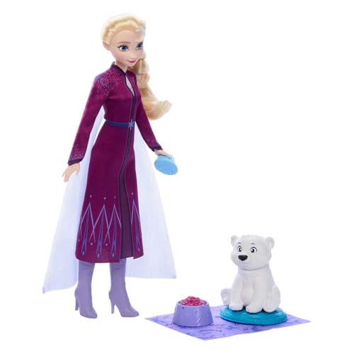 Mattel Disney Frozen Elsa boneca de moda e ursinho com 4 acessórios como cama e manta para o animal, inspirado em 'Animals of Arendelle', JFG16